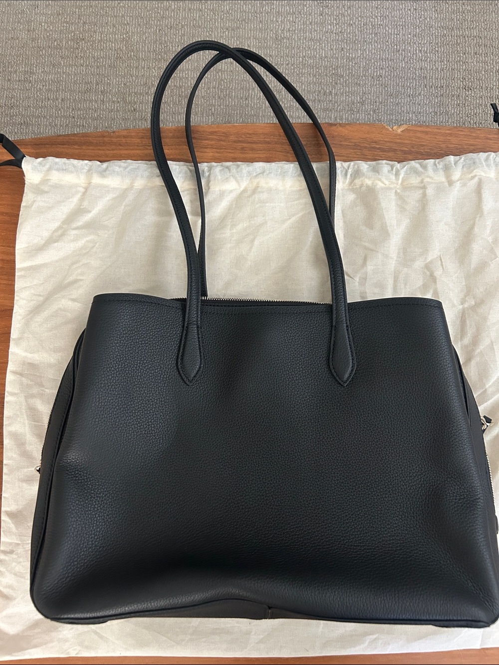 Quince Vivienne Three Compartment Black Leather Work Tote Slim Shoulder Strap - Picture 3 of 5